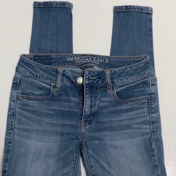 American Eagle Super Stretch Jeans size 2 - Picture 1 of 8